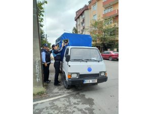 Çevreyi rahatsız eden seyyar satıcılara zabıtadan ceza