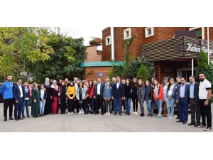 Başkan Toltar, Dilovası’nın ilk voleybol takımıyla buluştu
