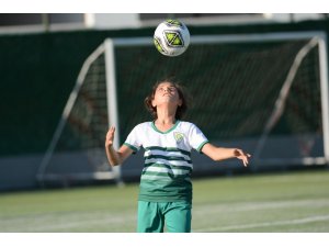 Manisa Büyükşehir’de kış spor okulları heyecanı başlıyor