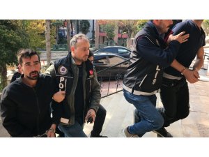 Uyuşturucudan adliye sevk edilen zanlılardan gazetecilere ilginç sözler