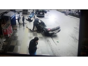 Ankara’da aynı yerde çifte kaza dehşeti kamerada