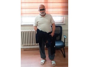 Kadın kılığına girerek saklanan tacizci yakalandı