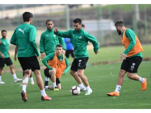 Bursaspor’da Umut Nayir sevinci