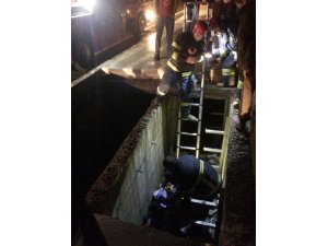 Açık bırakılan menfeze düşen kadın ölümden döndü