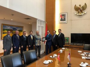 TTB Başkanı Ergan, Endonezya’da fındığı anlattı