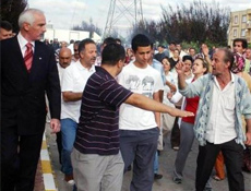 Fotoğrafın arkasındaki skandal!