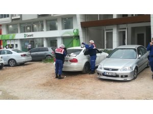 Bankadan çektiği 160 bin TL’yi arabasına koydu, hayatının şokunu yaşadı