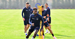 Medipol Başakşehir'de Atiker Konyaspor maçı hazırlıkları