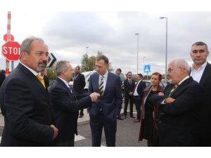 Fenerbahçe, Brüksel’de çiçeklerle karşılandı