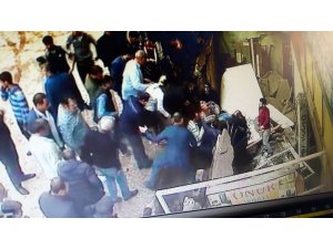 2 kadının yaralandığı tavanın çökme görüntüleri ortaya çıktı