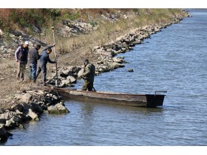 Edirne’de mülteci botunun alabora olduğu iddiası