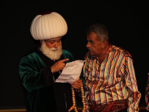 Bizim kahramanımız Noel Baba, Süpermen  değil, Nasreddin Hoca'dır