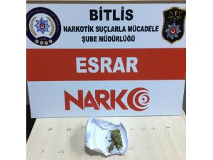 Bitlis’te 6 gram esrar ele geçirildi