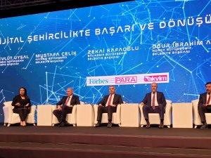 Dijital Şehircilik Zirvesi’nde Konya Anlatıldı