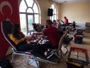 KYK Beyşehir ve Eşrefoğlu Yurtları'ndan Kızılay'a kan bağışı