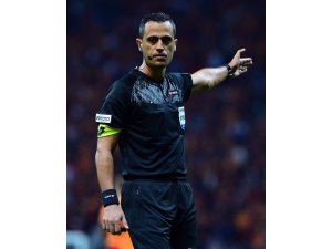 Akhisarspor-Atiker Konyaspor maçı Alper Ulusoy'un