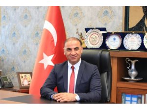 SGK İl Müdürü Hasgül, "Bir profesör, 4 bin 500 TL’ye özel hastanede çalışamaz"