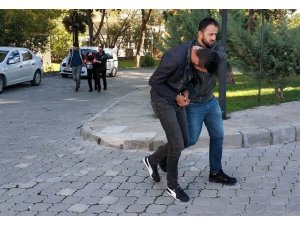 Kargoda uyuşturucu haplar ele geçti: 3 gözaltı
