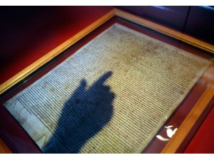 Katedralden orijinal Magna Carta’yı çalma girişimi