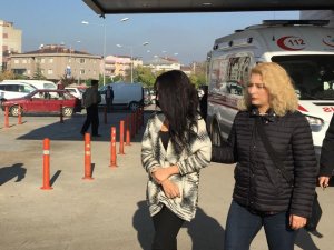 Zehir taciri kadın uyuşturucu ve silahla yakalandı