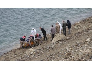 Keban Baraj Gölünden "Ceset" çıktı