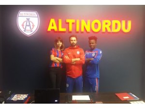 Altınordu Samsun’a futbol okulu açtı