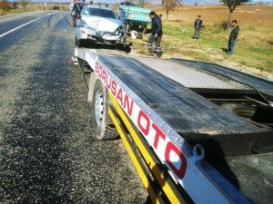 Beyşehir'de trafik kazası: 3 yaralı