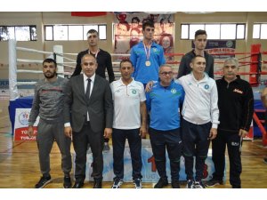 Boksörler Datça’da buluştu