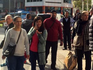 Mağazanın balkonundan düşen kadın hayatını kaybetti