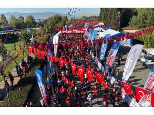 Kocaeli’de binler Cumhuriyet için koştu