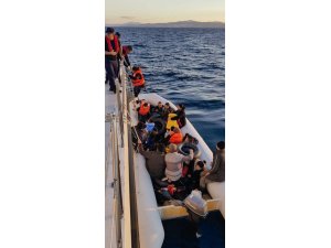 Davutlar’da 7’si çocuk 21 kaçak göçmen yakalandı