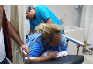 Silahlı kavgada kazara vurulan kadın hastanelik oldu