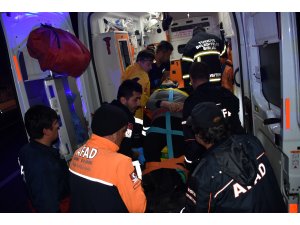 Bartın'da iki otomobil çarpıştı: 2 ölü, 5 yaralı