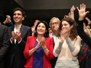 Gürcistan’da oy verme işlemi bitti