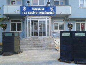 Suriyeli şahsa gasp: 4 tutuklama