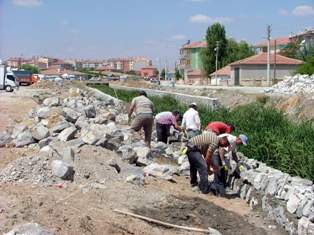 Kulu'da dere ıslah çalışmalarının 2. etabı başladı