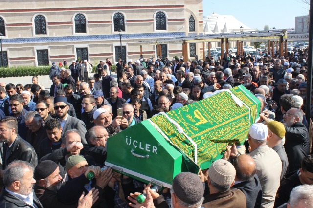 Muhammet Lütfi Öksüz dualarla defnedildi