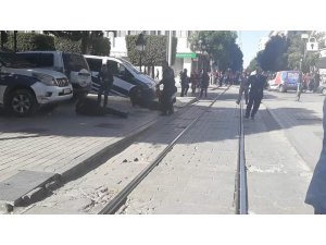 Tunus’ta intihar saldırısı: 10 yaralı