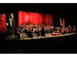 SAMDOB Cumhuriyet'in 95. yılına özel konser verdi