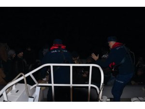 Kuşadası Körfezi’nde 17’si çocuk 37 kaçak göçmen yakalandı