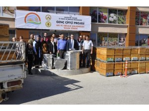 Genç çiftçiler bal üretimine katkı sağlayacak