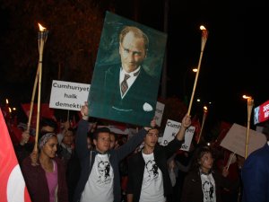 CHP’den Cumhuriyet Yürüyüşü