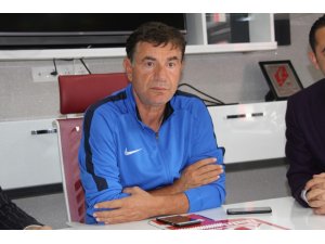 Giray Bulak: "Kupada tur atlamak istiyoruz"