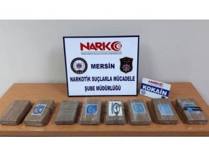 Mersin’de muz yüklü gemiden 9 kilo 400 gram kokain çıktı
