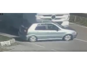Kör noktaya denk gelen araç metrelerce sürüklendi