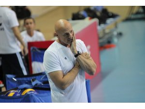 Arkas Spor Antrenörü Gleen Hoag: "İstikrar başarıyı getirir"