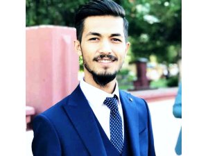 Karşıdan karşıya geçmeye çalışan genç kazada hayatını kaybetti