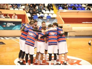 Karesispor, Yalova deplasmanında