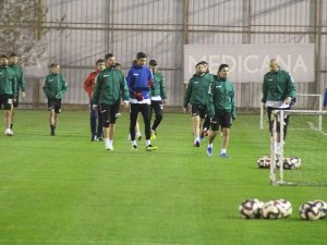 Anadolu Selçukspor galibiyete şartlandı