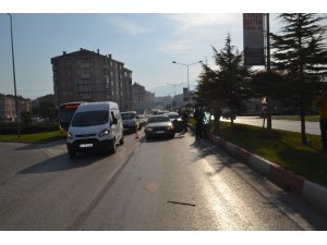İnegöl’de zincirleme trafik kazasında 8 araç birbirine girdi